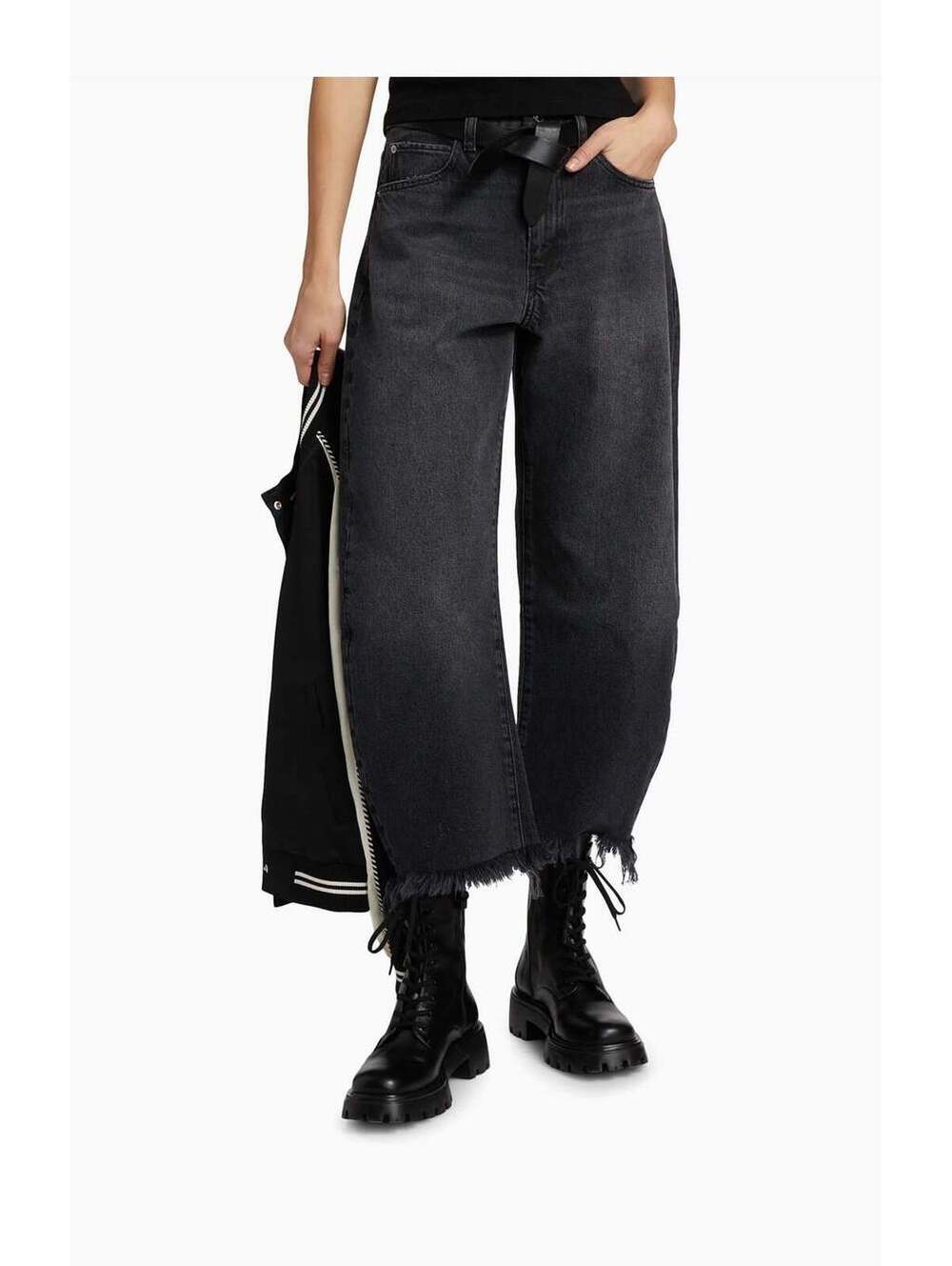 FRAME "The Bubble Crop Denim Jean in Black Wash" (Size 29)